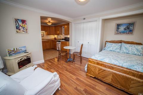 376 E H St, Benicia, CA 94510 photo 27
