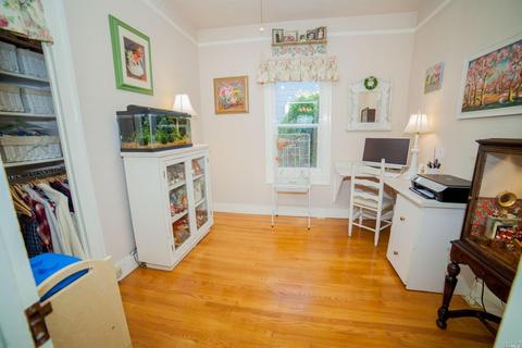 376 E H St, Benicia, CA 94510 photo 10