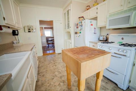 376 E H St, Benicia, CA 94510 photo 16