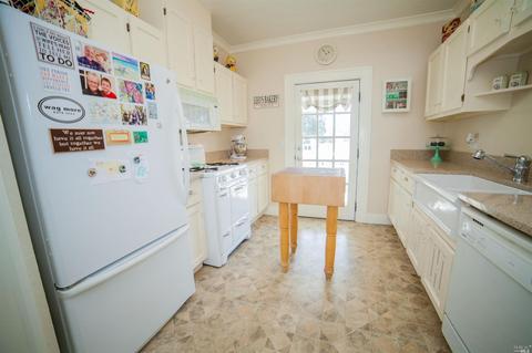 376 E H St, Benicia, CA 94510 photo 15