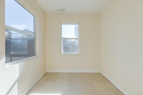 235 Edith St, Petaluma, CA 94952 photo 14