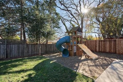 601 Arthur St, Novato, CA 94947 photo 27
