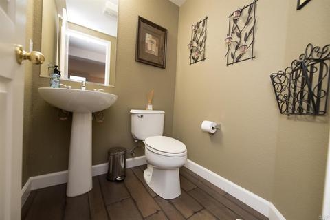 8408 Trione Cir, Windsor, CA 95492 photo 18