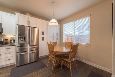8408 Trione Cir, Windsor, CA 95492 photo 17