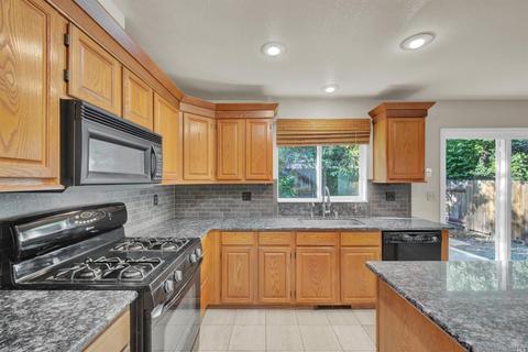 478 Bald Eagle Dr, Vacaville, CA 95688 photo 20