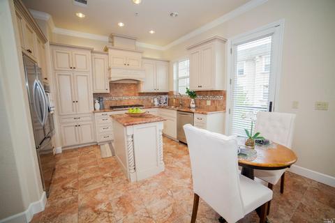 1124 Sonata Dr, Vallejo, CA 94591 photo 6