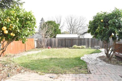 167 Normandy Dr, Vacaville, CA 95687 photo 23