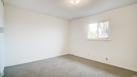 1015 Rollingwod Dr, Vallejo, CA 94591 photo 11
