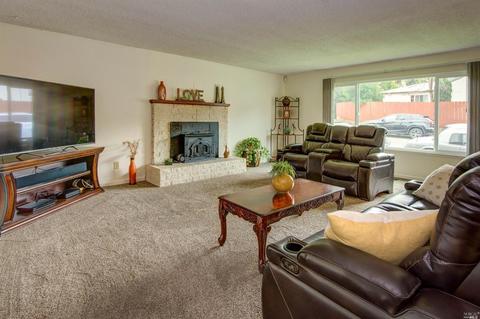 100 Garden Ct, Vallejo, CA 94591 photo 3