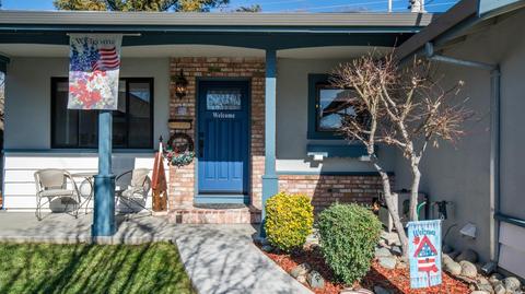 257 Solano Ln, Vacaville, CA 95688 photo 4
