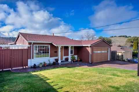 2772 Ruff Ct, Pinole, CA 94564 photo 1
