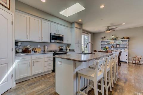 4860 Jaybee Ln, Winters, CA 95694 photo 5