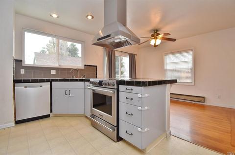 1931 Georgia St, Vallejo, CA 94590 photo 7