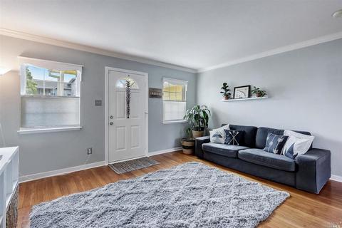 104 Webster St, Vallejo, CA 94591 photo 8