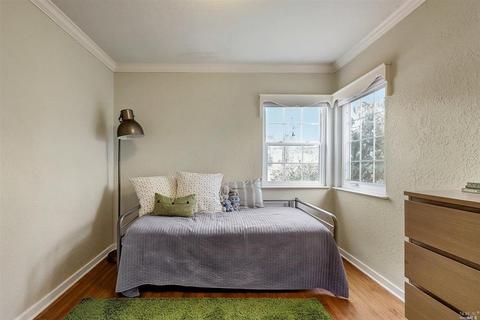 104 Webster St, Vallejo, CA 94591 photo 31