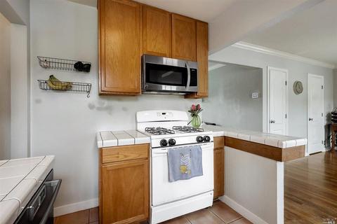 104 Webster St, Vallejo, CA 94591 photo 21