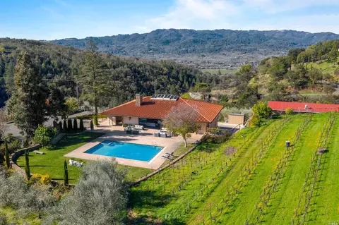 990 Cavedale Rd, Sonoma, CA 95476 photo 2