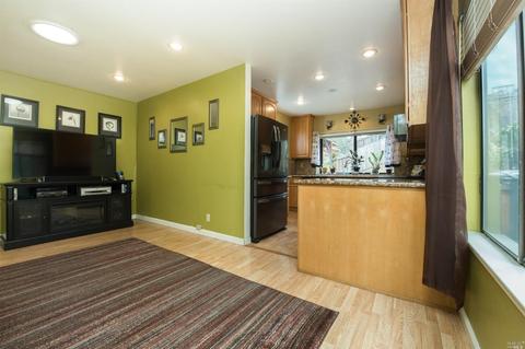 141 Shady Lane Ln, Vallejo, CA 94591 photo 17