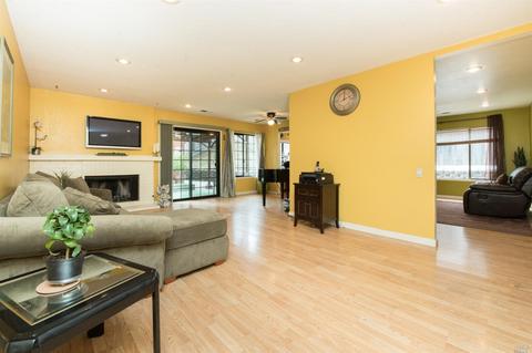 141 Shady Lane Ln, Vallejo, CA 94591 photo 7