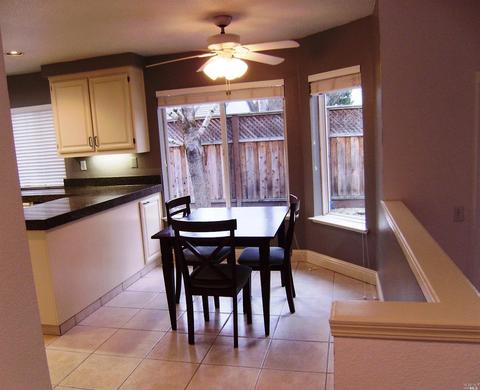 520 Pistachio Pl, Windsor, CA 95492 photo 8