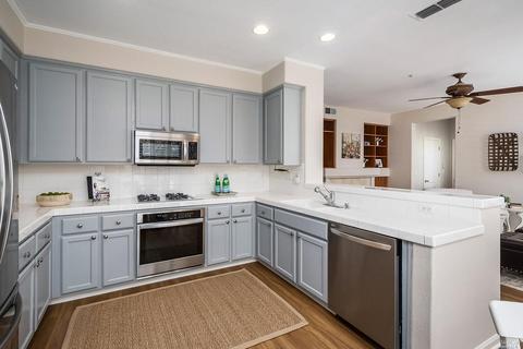 31 Alhambra Ct, Novato, CA 94949 photo 13