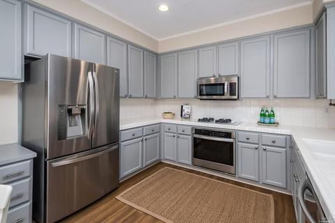 31 Alhambra Ct, Novato, CA 94949 photo 14