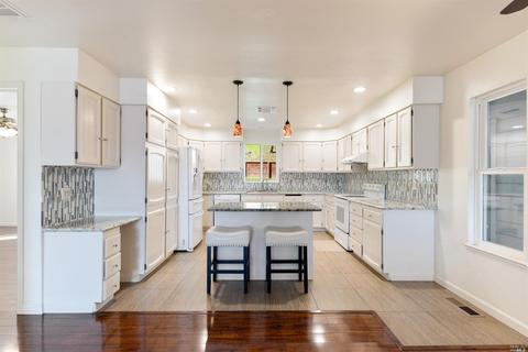 1670 James St, Ukiah, CA 95482 photo 8