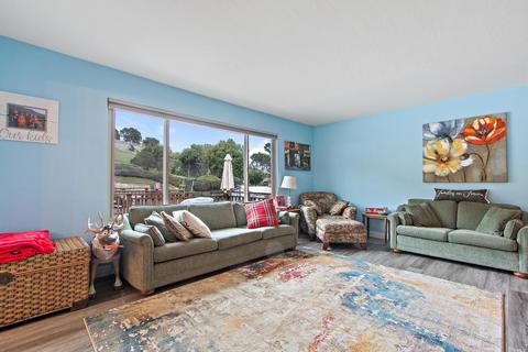 73 Garthe Ct, Vallejo, CA 94591 photo 5