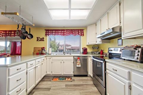 73 Garthe Ct, Vallejo, CA 94591 photo 11