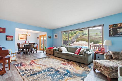 73 Garthe Ct, Vallejo, CA 94591 photo 3