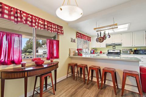 73 Garthe Ct, Vallejo, CA 94591 photo 8