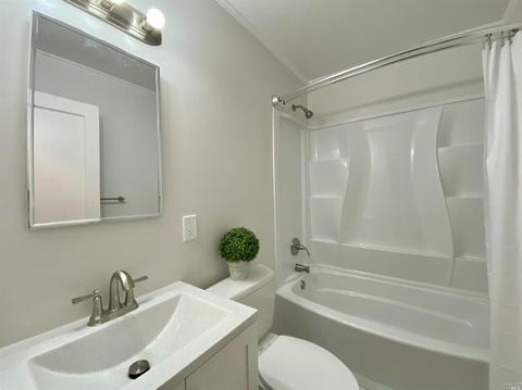 1015 Atherton St, Vallejo, CA 94590 photo 17