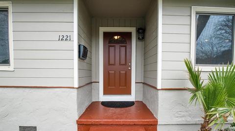 1221 Lassen St, Vallejo, CA 94591 photo 3