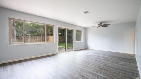 1221 Lassen St, Vallejo, CA 94591 photo 4