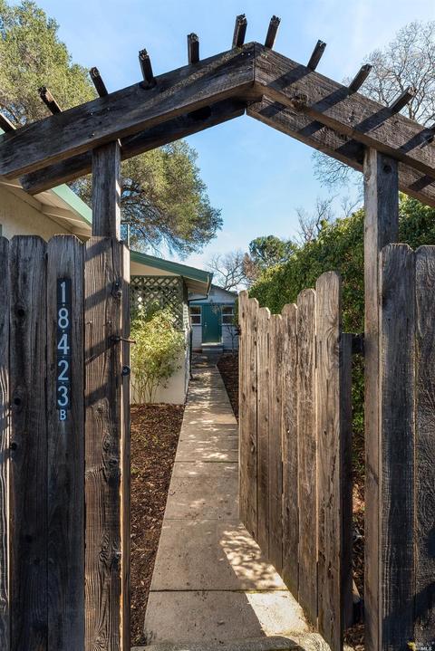 18423 Riverside Dr, Sonoma, CA 95476 photo 16