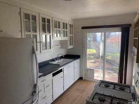 1041 Western Ave, Vallejo, CA 94591 photo 3