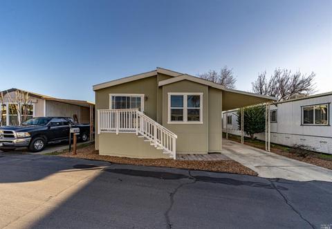 1006 Maple Dr, Windsor, CA 95492 photo 3