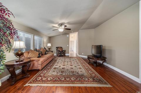 1006 Maple Dr, Windsor, CA 95492 photo 15