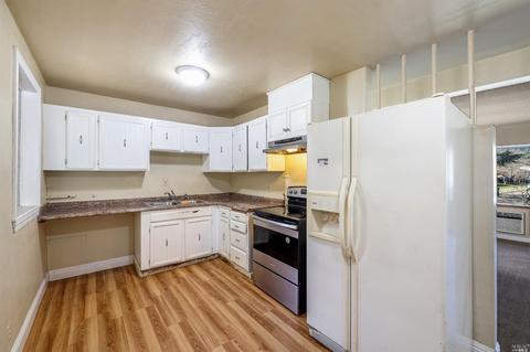59 Clark Ave, Cloverdale, CA 95425 photo 5