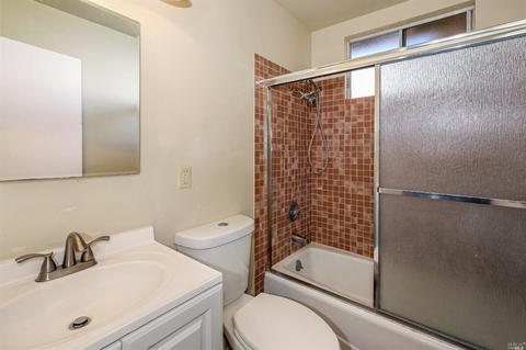 59 Clark Ave, Cloverdale, CA 95425 photo 6