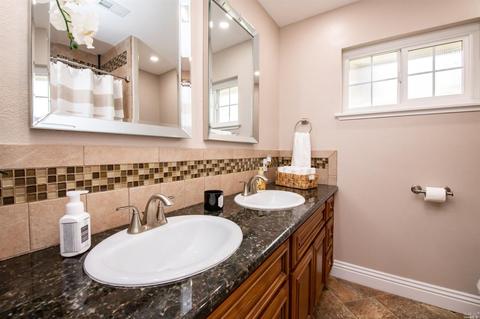 410 Amesbury Dr, Dixon, CA 95620 photo 21