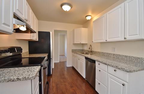 3112 Hazelwood St, Vallejo, CA 94591 photo 4