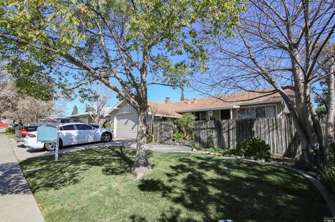 1756 Elm St, Fairfield, CA 94533 photo 2