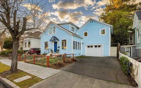 634 E St, Petaluma, CA 94952 photo 1