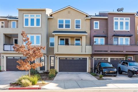 505 Jade St, Petaluma, CA 94952 photo 1