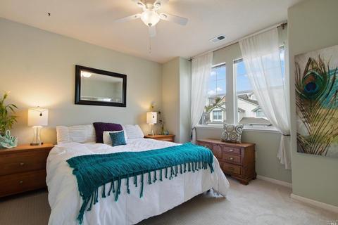 27 Marina Ridge Ct, Vallejo, CA 94591 photo 32