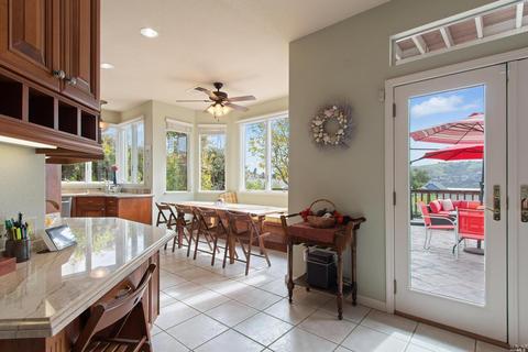 27 Marina Ridge Ct, Vallejo, CA 94591 photo 10