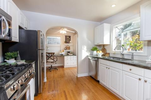 107 E 1st St, Napa, CA 94559 photo 19