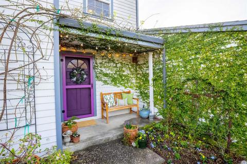107 E 1st St, Napa, CA 94559 photo 6