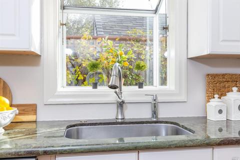 107 E 1st St, Napa, CA 94559 photo 24
